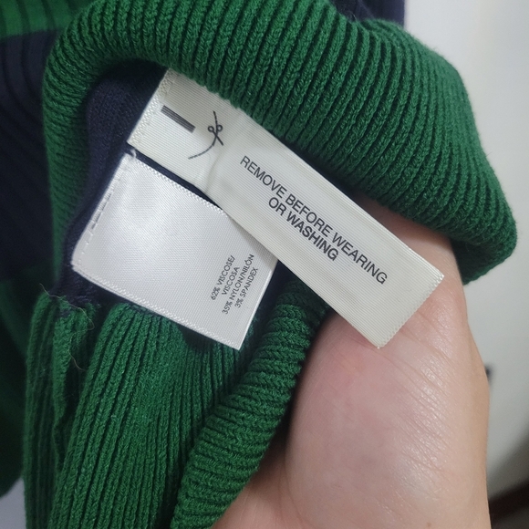 NWT Ann Taylor Striped Rib-Knit Top with Ruffle Hem - Emerald and Navy Size M - Picture 4 of 6